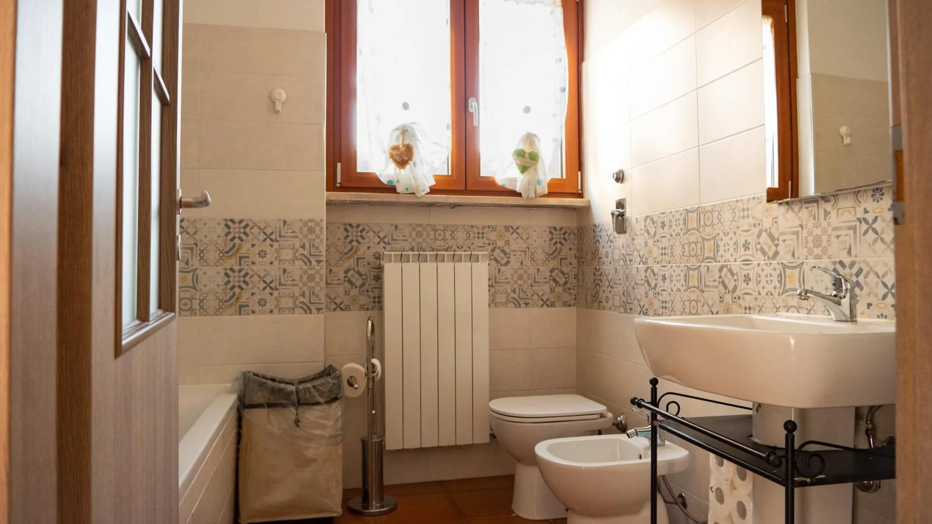 Quiet Groundfloor Garden Apartment Close To Milan - Smart Working, Relax, Barbecue, Netflix Trezzano sul Naviglio Σπίτι διακοπών